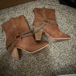 Sexy Boots for a Country Concert